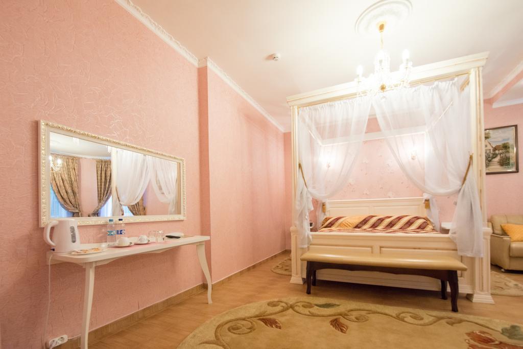 Oazis-M Hotel Babin Екстериор снимка